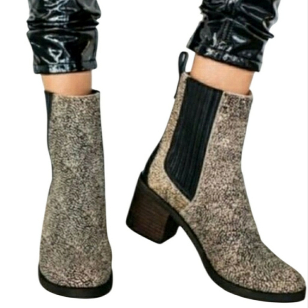 Ugg Australia Camden Boot Exotic Spotted Calf Hair Pull-on Festival Western Boho